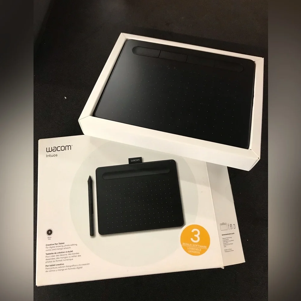 Wacom Intuos Creative Wireless Pen Graphic Tablet Bluetooth - Small, Black